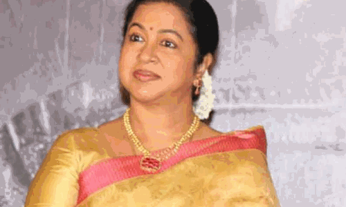 சட்டமன்ற தேர்தலில் நடிகை ராதிகா போட்டியிடுவார்.. சரத்குமார் வைத்த சஸ்பென்ஸ்.!