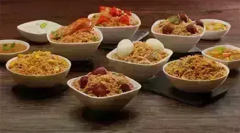 வெளிநாட்டு வாழ் தமிழர்களுக்காக தயாராகும் பக்கெட் பிரியாணி!