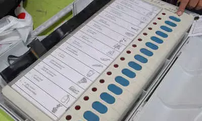 புதுச்சேரி தேர்தல் கருத்துக்கணிப்பு: தேசிய ஜனநாயகக் கூட்டணி ஆட்சியைப் பிடிக்க அதிக வாய்ப்பு!