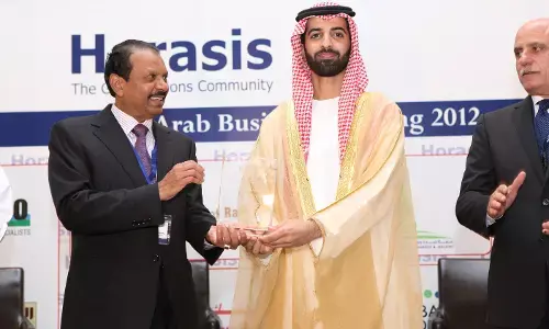 அபுதாபியின் உயரிய குடிமக்கள் விருதைப் பெற்ற இந்திய தொழிலதிபர்!