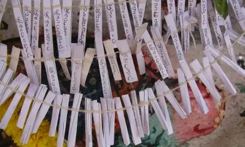 ஶ்ரீராமஜெயம் எழுதி இறைவனுக்கு சாற்றுவது ஏன்? அதனால் ஏற்படும் நன்மை என்ன?