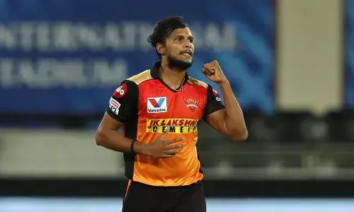 சன்ரைசர்ஸ் ஐத்ராபாத் அணியில் நடராஜன் இடம்பெறாதற்கு விளக்கம் கொடுத்த வீ.வி.எஸ் லெக்ஷ்மணன்.!