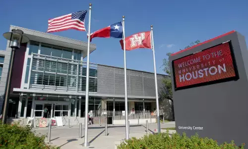 தமிழ்நாடு அறக்கட்டளை சார்பாக இணையவழி மூலம் நடைபெற்ற திருக்குறள் போட்டி!