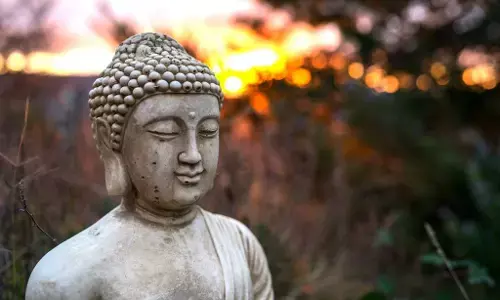 புனிதம் என்பது எது? ஞானத்தின் மறு உருவமான புத்தர் பகிரும் ரகசியம்