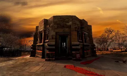 இந்தியாவின் பழங்கால நினைவுச் சின்னமாக மாறிய அதிசயக் கோவில்