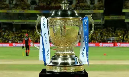 கொரோனா தொற்றால் ஐ.பி.எல். போட்டிகள் தற்காலிகமாக நிறுத்தம்: பி.சி.சி.ஐ., துணைத்தலைவர்.!