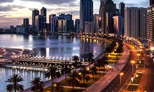 ஷார்ஜாவில் நடைபெற்று வரும் ரமலான் பண்டிகையை முன்னிட்டு இரவு சிறப்பு விற்பனை கண்காட்சி.!