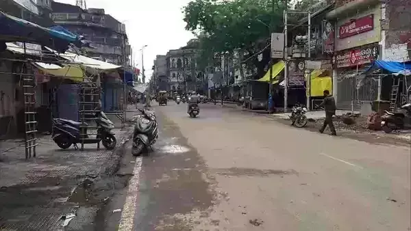 புதுச்சேரி: ஊரடங்கைத் தொடர்ந்து மாநிலங்களுக்கு இடையேயான எல்லைகள் மூடல்! புதுச்சேரி: ஊரடங்கைத் தொடர்ந்து மாநிலங்களுக்கு இடையேயான எல்லைகள் மூடல்!