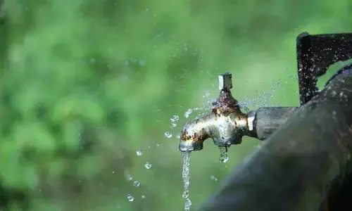 புதுச்சேரி: கிராமப்புற வீடுகளில் JJM திட்டத்தின் கீழ் 100 சதவீத குழாய் குடிநீர் வசதி வெற்றி! புதுச்சேரி: கிராமப்புற வீடுகளில் JJM திட்டத்தின் கீழ் 100 சதவீத குழாய் குடிநீர் வசதி வெற்றி!