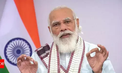 கொரோனா நிலவரம் குறித்து ஆய்வு செய்த பொழுது உணர்ச்சிவசப்பட்ட பிரதமர்.!