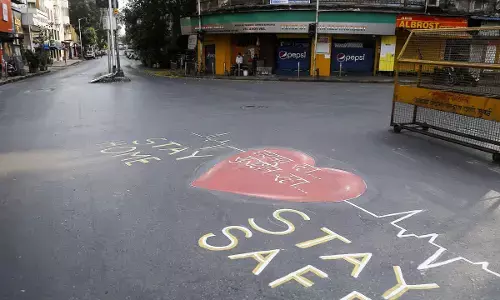 புதுச்சேரியில் அதிரடி! ஊரடங்கு நீட்டிப்பா? யாருக்கு அனுமதி? புதுச்சேரியில் அதிரடி! ஊரடங்கு நீட்டிப்பா? யாருக்கு அனுமதி?