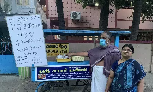 பசிக்கிறதா எடுத்து சாப்பிடுங்கள் - கொரோனா காலத்தில் ஏழைகளுக்கு மாம்பலத்தில் இலவச உணவு!