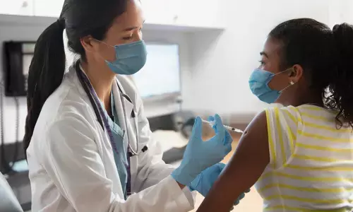 குழந்தைகளுக்கு பைசர் நிறுவனத்தின் கொரோனா தடுப்பூசி : இங்கிலாந்து அரசு அனுமதி.!