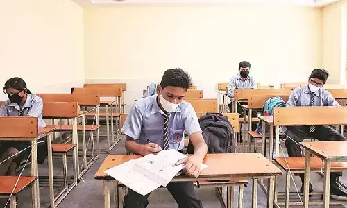 12-ஆம் வகுப்பு பொதுத் தேர்வை ரத்து செய்தது புதுவை அரசு!