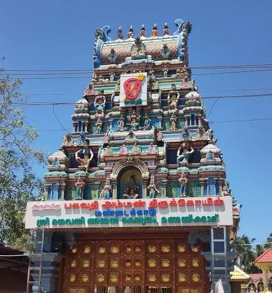 மண்டைக்காடு பகவதி கோவில் தேவப்பிரசன்னம் - கோவில் நகைகள், பட்டுப் புடவைகள் விற்கப்படுகிறதா? அதிர்ச்சி தகவல்!