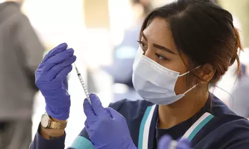 தடுப்பூசி செலுத்திக்கொள்ள மறுத்தால் கட்டாயம் இந்த தண்டனையாம் : பிலிப்பைன்ஸ் பிரதமர் எச்சரிக்கை! தடுப்பூசி செலுத்திக்கொள்ள மறுத்தால் கட்டாயம் இந்த தண்டனையாம் : பிலிப்பைன்ஸ் பிரதமர் எச்சரிக்கை!