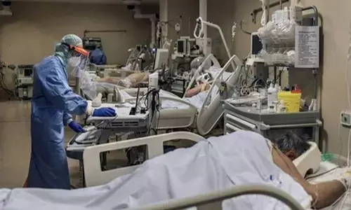 ஐக்கிய அரபு அமீரகத்தில் தொடர்ந்து அதிகரித்து வரும் கொரோனா பாதிப்பு! ஐக்கிய அரபு அமீரகத்தில் தொடர்ந்து அதிகரித்து வரும் கொரோனா பாதிப்பு!