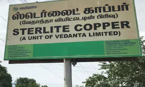 ஆக்சிஜன் உற்பத்தி : மேலும் 6 மாதம் அவகாசம் கேட்டு வேதாந்தா மனுதாக்கல்!