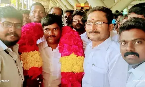 தூய்மை பணியாளர்கள் விஷயத்தில் அலட்சியம் காட்டும் ஸ்டாலின்? ஒரு மாதமாக காத்திருக்கும் தூய்மைப் பணியாளர் ஆணைய தலைவர்! தூய்மை பணியாளர்கள் விஷயத்தில் அலட்சியம் காட்டும் ஸ்டாலின்? ஒரு மாதமாக காத்திருக்கும் தூய்மைப் பணியாளர் ஆணைய தலைவர்!