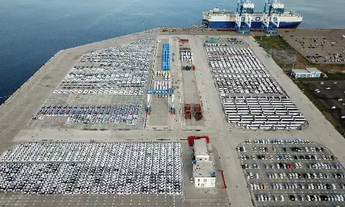 இலங்கை ஹம்பன்தோட்டா துறைமுகம் 99 வருடம் சீனாவுக்கு குத்தகை - பின்னணியும் விளைவுகளும்!