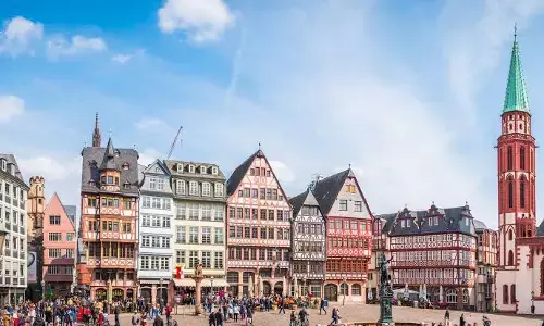 டெல்டா வைரஸை கட்டுப்படுத்தும் வகையில் தடுப்பூசியை கட்டாயமாக்கிய ஜெர்மனி!