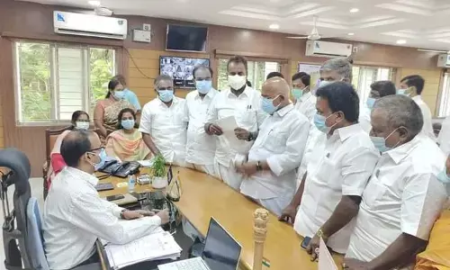 மக்கள் பிரதிநிதிகளுக்கு மதிப்பில்லையா?? கோவை ஆட்சியரின் செயல் சரிதானா!!