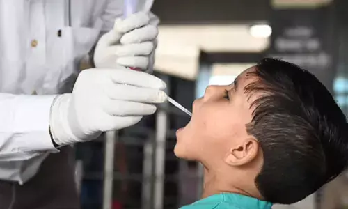 கொரோனா மூன்றாம் அலை: குழந்தைகளை பாதுகாக்க சிறப்பு பணிக்குழு நியமனம் !