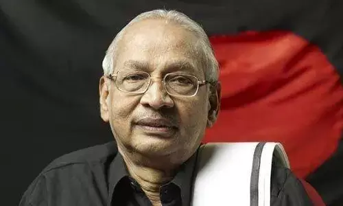 பா.ஜ.க தலைவர் அண்ணாமலை இன்னும் காவல்துறை அதிகாரியாகவே இருக்கிறார் - பதறும் வீரமணி !