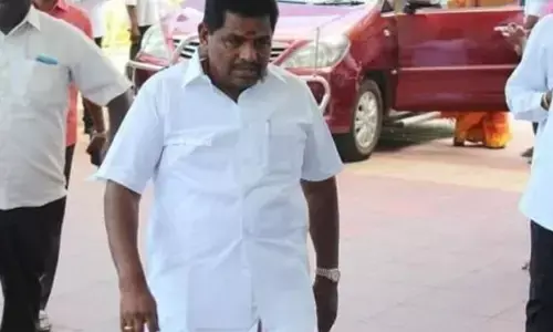 தி.மு.க. நிர்வாகி கொலை முயற்சி வழக்கு ! நீதிமன்றத்தில் ஆஜரான அமைச்சர் அனிதா ராதாகிருஷ்ணன் !