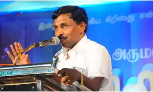 ஏற்கனவே தேச விரோத செயலிலும் ஈடுபட்ட பாதிரியார் : திருமணமான பெண்ணை கூட்டு பாலியல் பலாத்காரம் செய்த வழக்கில் திடீர் திருப்பம்..!