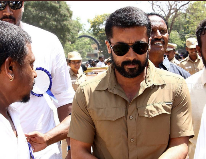 'வரி கட்டுங்க சூர்யா' என்பது போன்ற தீர்ப்பளித்த நீதிபதி !