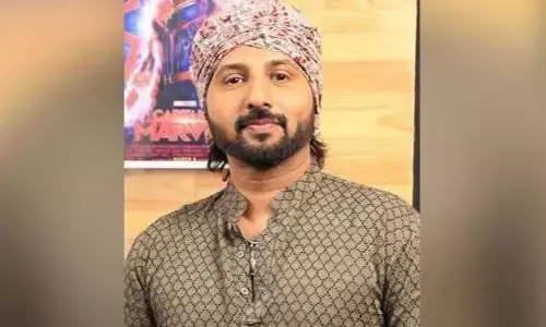 90ஸ் கிட்ஸின் மனம் கவர்ந்த தொகுப்பாளரும், நடிகருமான ஆனந்த கண்ணன் மரணம்!