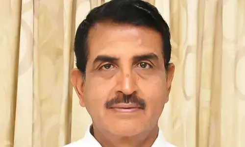 பொள்ளாச்சி அரசு விருந்தினர் மாளிகையை அபகரித்த தி.மு.க மாவட்ட பொறுப்பாளர் !