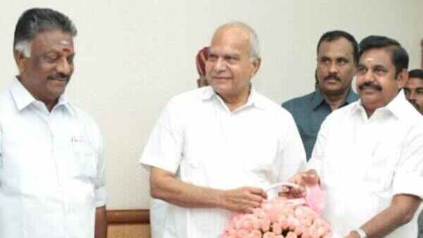 தி.மு.க. அரசின் பொய் வழக்கு ! அ.தி.மு.க. தலைவர்கள் ஆளுநரிடம் சந்திப்பு!