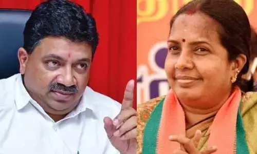 சட்டப்பேரவையில் வானதி சீனிவாசன் மற்றும்  நிதி அமைச்சர் தியாகராஜன் இடையே நடைபெற்ற காரசார  விவாதம் !