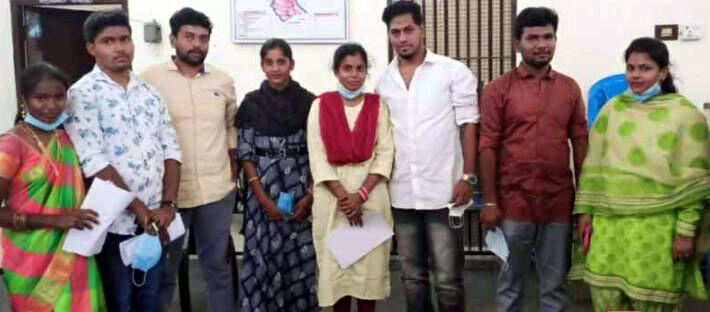 ஈரோடு: ஒரே நேரத்தில் காவல் நிலையத்தில் தஞ்சமடைந்த 9 காதல் ஜோடிகள்!