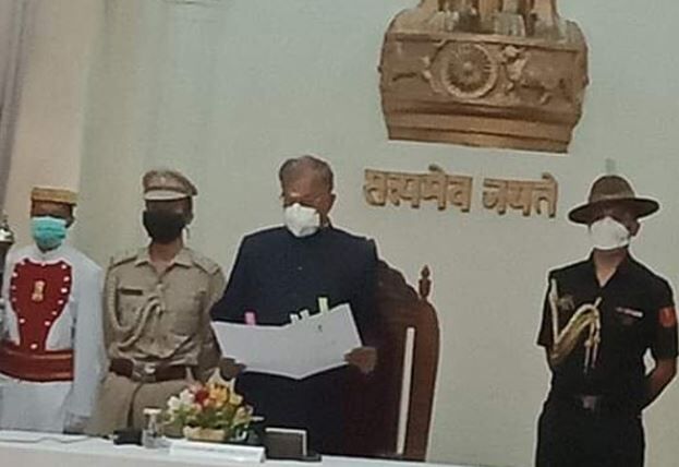 மணிப்பூர் ஆளுநராக இல.கணேசன் பதவியேற்பு !