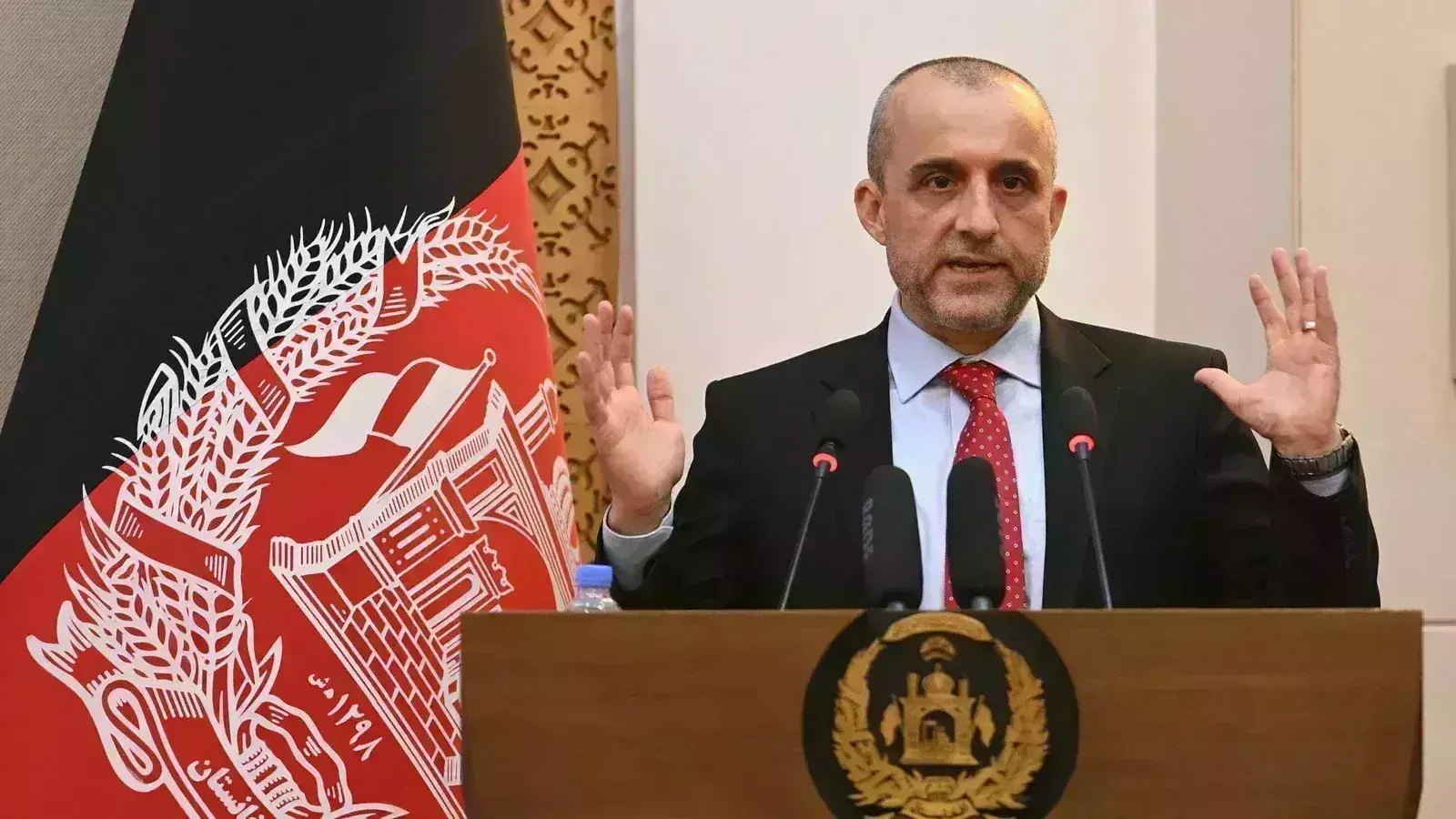 காபூல் வெடிகுண்டு தாக்குதலில் தாலிபானுக்கும், ஐ.எஸ்.க்கும் தொடர்பு! இடைக்கால அதிபர் சலே தகவல் !