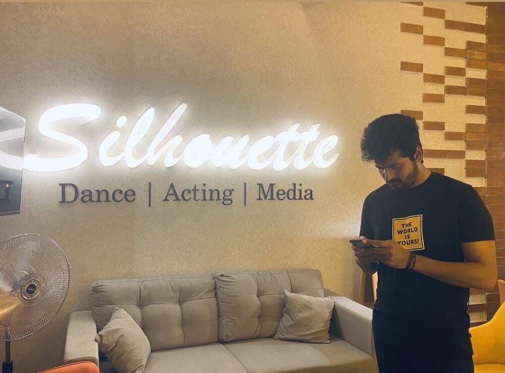 சிவகார்த்திகேயன் அடுத்த இயக்குனர் இவரா? ரசிகர்களுக்கு சர்ப்ரைஸ் தர தயாரகும் சிகா !