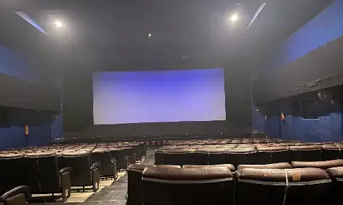 இனி எங்களுக்கு பிறகுதான் ஓ.டி.டி - போர்கொடி தூக்கும் திரையரங்கு உரிமையாளர்கள் !