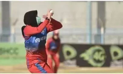 ஆப்கான்: பெண்கள் விளையாட்டுகளில் ஈடுபட தடை விதித்த தலிபான் அரசு !