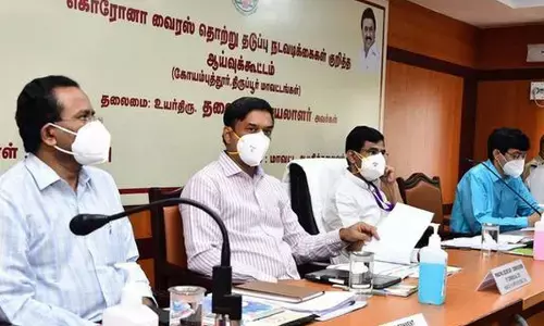 தடுப்பூசி போட்டால் அதிக நோய் எதிர்ப்பு சக்தியை உருவாக்கலாம் ! - தலைமை செயலாளர் தகவல் !