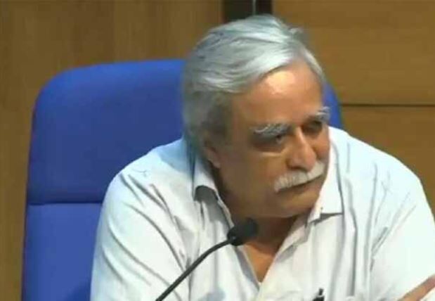 பள்ளிகள் திறப்பில் அவசரம் காட்ட வேண்டாம் ! எச்சரிக்கும் விஞ்ஞானி !