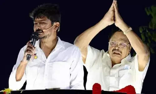 அண்ணா பல்கலைக்கழக ஆட்சிமன்ற உறுப்பினராக தி.மு.கவில் இணைந்து 3 ஆண்டுகள் கூட ஆகாத உதயநிதி !