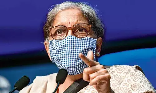 இந்திய பொருளாதார வளர்ச்சிக்கு தடுப்பூசி மருந்து ! மத்திய நிதியமைச்சரின் கருத்து !