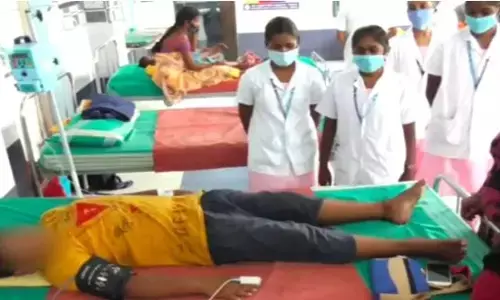 பல்லி இறந்து கிடந்த குளிர்பானத்தை குடித்த சிறுவன் மருத்துவமனையில் அனுமதி !