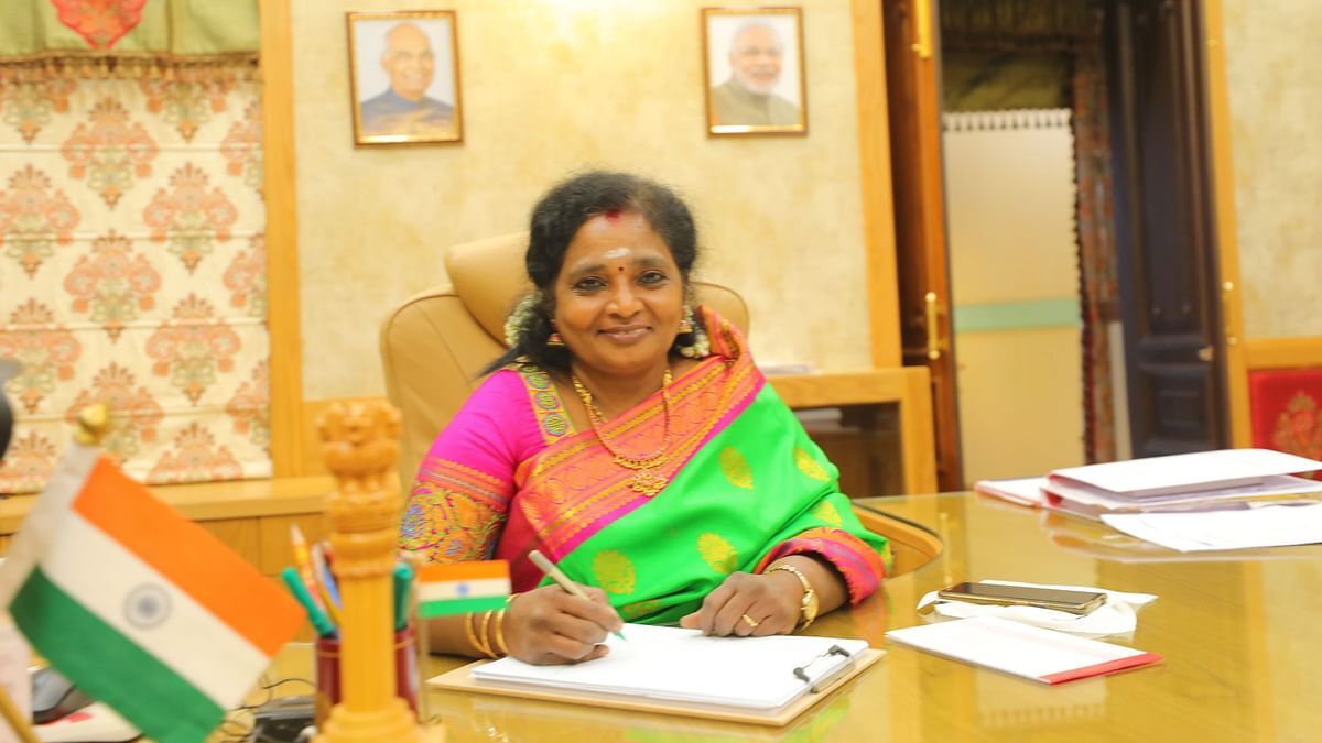 புதுச்சேரி: அரசு ஊழியர்கள் சம்பளம் பெறுவதற்கு தடுப்பூசி சான்றிதழ் கட்டாயம்! - ஆளுநர் தமிழிசை!