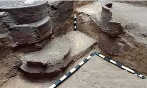 கீழடி 7ம் கட்ட அகழ்வாராய்ச்சியில் உரை கிணறுகள் கண்டுபிடிப்பு !