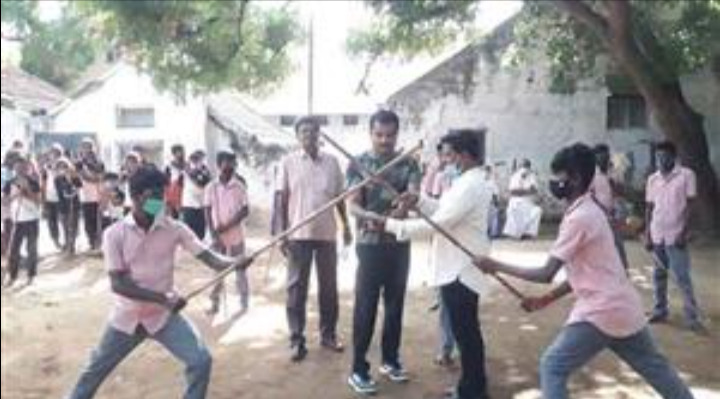 தமிழகத்திற்கு பெருமை சேர்க்கும் சிலம்பம் விளையாட்டிற்கு அங்கீகாரம் ! - மத்திய அரசு அதிரடி !