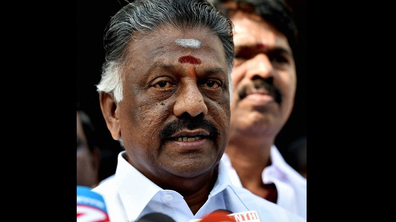 அப்ப ஒரு பேச்சு, இப்ப ஒரு பேச்சா? - ஸ்டாலினுக்கு கேள்வி எழுப்பிய ஓ.பி.எஸ் !